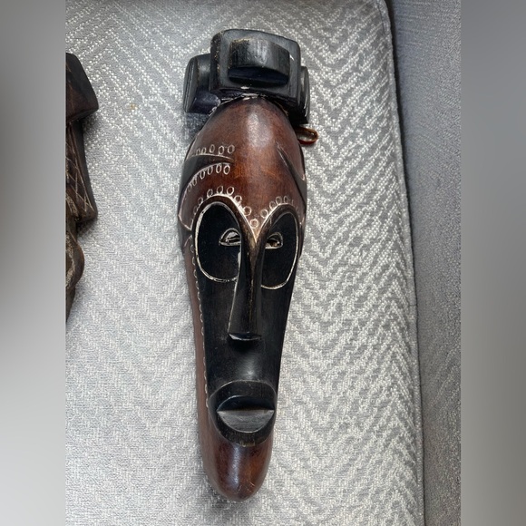 Amazingly cool African wood masks - Picture 3 of 12